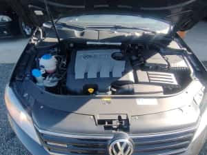 SkWv pasat 2015 diesel cu dotări perfecta stare ieftin GARAN — miniatura 7