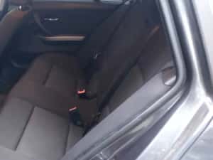 Vand BMW 318D  AN 2007 -masina personala stare tehnica impecabila — miniatura 7