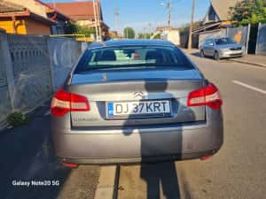 Vand citroen c5 2.0 diesel 2009 140 cp stare foarte buna cauciucuri noi — miniatura 4