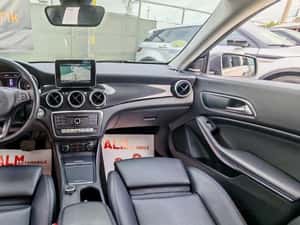 Mercedes-Benz CLA 200 - 172.000 km, Automată, Diesel — miniatura 2