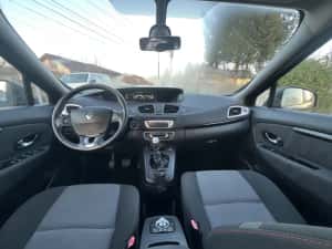 Renault Grand Scenic Facelift - 1.5 DCI - 110 CP — miniatura 6