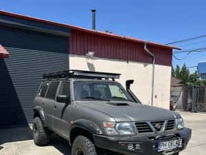 VÂND Nissan Patrol Y61 3.0 ZD30 — autoutilitară, recondiționat total, 200 CP — miniatura 4