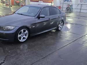 Bmw 320 d ,e90.. 120 kw — miniatura 4