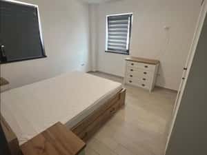 Persoana fizica, Ap 2 cam, incalz pard, parcare, capat Pacurari — miniatura 5
