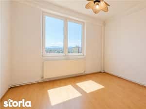 3D! Renovat, luminos, cu vedere panoramica, Vlahuta, Brasov. — miniatura 4