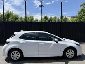 Toyota Corolla 2021, 54.000 km, foarte buna — miniatura 3