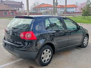 Vand golf 5 1.4 benzina — miniatura 4