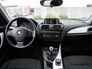Bmw 118d X-drive 4x4 — miniatura 6
