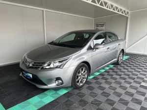 Toyota Avensis 2013, 227.000 km, Diesel, 6.350 EUR — miniatura 3