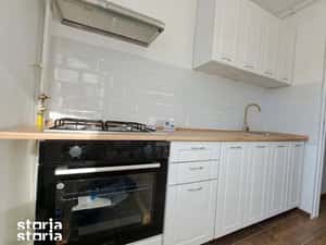 Garsonieră 41 mp, nou renovată – Ultracentral, deasupra pla — miniatura 1