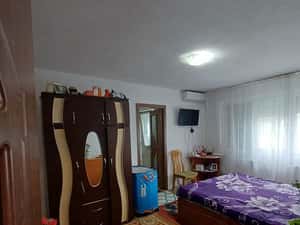 De vanzare apartament cu 2 camere și balcon, 34.500 euro