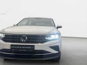 Volkswagen Tiguan Hibrid 2023 - 48.439 km — miniatura 2