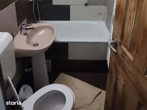 apartament 2 camere zona micro 6 str batiz parter — miniatura 4