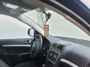 Skoda oktavia 1,6 diezel, euro 5, fără rugina, superba — miniatura 6