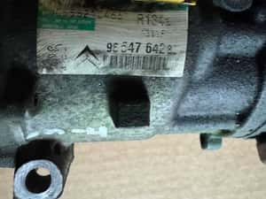 Compresor AC Peugeot 407 SW 2.2 hdi cod 9654764280 — miniatura 6