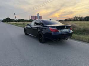 BMW Seria 5 E60 525d — miniatura 7