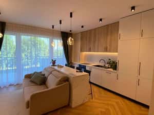 Apartament 3 camere de închiriat–Grădină + terasă + parcare subterană — miniatura 5