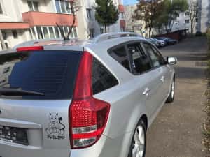 Vând KiA Ceed benzina — miniatura 4