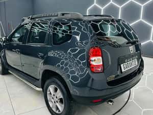 Dacia Duster 2015 1.5D E5 Manuală 90 HP Diesel — miniatura 3