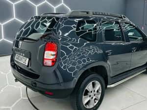 Dacia Duster 2015 1.5D E5 Manuală 90 HP Diesel — miniatura 4