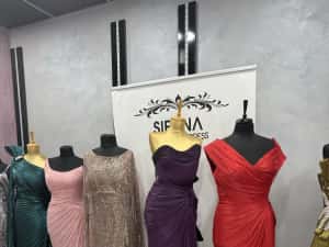 Rochie deosebita de ocazie — miniatura 1
