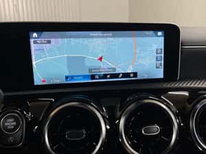Mercedes-Benz CLA 200 Automată 163 HP Benzină — miniatura 7