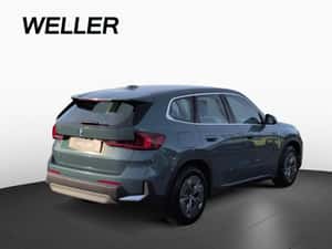 BMW iX1 SUV second-hand cu 11910 km — miniatura 4