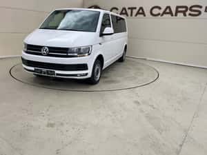 Volkswagen Caravelle cu 8 locuri, 2018, 19.360 EUR — miniatura 3