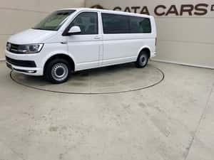 Volkswagen Caravelle cu 8 locuri, 2018, 19.360 EUR — miniatura 5
