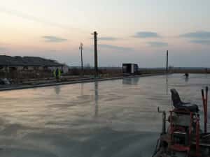 Elicopterizare beton industrial, finisat cu elicopter si cuart — miniatura 4