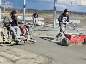 Elicopterizare beton industrial, finisat cu elicopter si cuart — miniatura 9