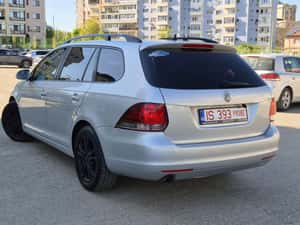 VW Golf VI 2012 – urci, pornești și uiți de griji — miniatura 4