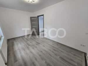 Apartament 2 camere de vanzare 47 utili renovat complet Terezian Sibiu — miniatura 4
