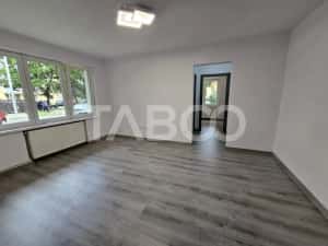 Apartament 2 camere de vanzare 47 utili renovat complet Terezian Sibiu — miniatura 6