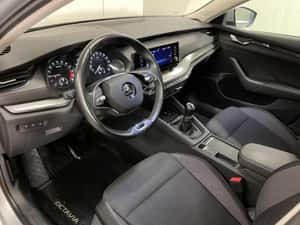 Skoda Octavia 2021, 134950 km, Diesel — miniatura 5