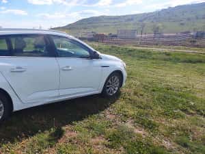 Renault Megane Estate 1.2 Tce 130 — miniatura 3
