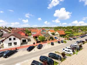 Vand apartament cu 4 camere, 94 mp, etaj 2, cartier Unirii