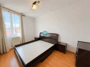 Vand apartament cu 4 camere, 94 mp, etaj 2, cartier Unirii — miniatura 6