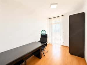 Vand apartament cu 4 camere, 94 mp, etaj 2, cartier Unirii — miniatura 7
