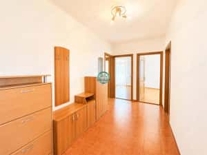 Vand apartament cu 4 camere, 94 mp, etaj 2, cartier Unirii — miniatura 10