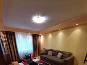 Proprietar inchiriez ap 2 camere Piata Centrala — miniatura 3