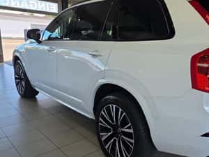 Volvo XC90 T8 Ultimate Dark Recharge AWB — miniatura 6