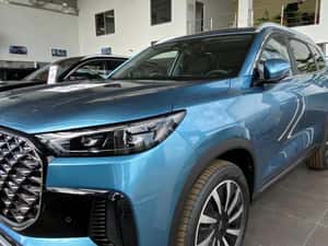 SUV hibrid nou 7 locuri, 280 cp, 2025