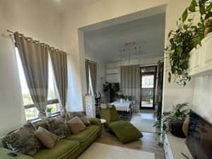 Apartament 170 mp, 2 niveluri, terasa 27 mp, zona premium Plopilor — miniatura 2
