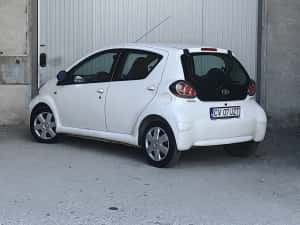 Toyota aygo 2011 1.0 benzina — miniatura 3