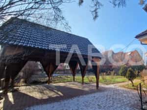 Casa 5 camere cu garaj si teren 961 mp de vanzare Sibiu zona Centrala — miniatura 2