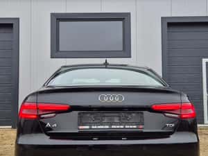 Audi A4 2.0 TDI 150 CP Sportline 2016 — miniatura 4