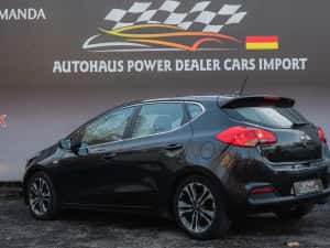 Kia Ceed-2014-navi- scaune incalzite /volan incalzit- camera- clima -led fata- jante aliaj - dotari de top la pret economic - — miniatura 10