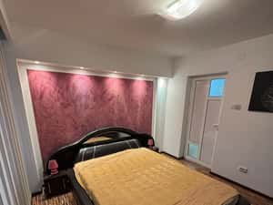 Apartament cu balcon, lift și parchet laminat — miniatura 5