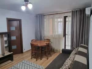 Apartament 3 camere et 1, zona Diana, langa Spiru Haret.
